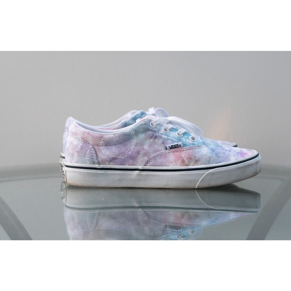 Vans Women's Doheny Heart Tie Dye Multicolor Skate Shoes Size 7.5